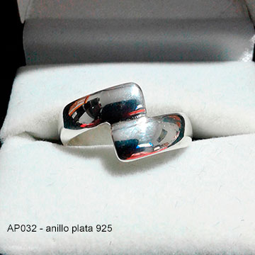 AP032 anillo plata 925