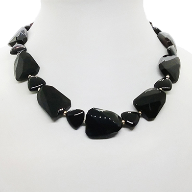CP028 collar &aacute;gata y onix negro